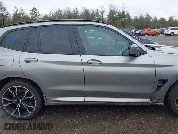 2020 BMW X3 M z VIN 5YMTS0C02L9B29984, wystawiony jako IAAI lot #41655102 z przebiegiem 38 878 mil mil oraz . Historia ofert i sprzedaży dostępna na DreamBid. Obrazek 14.