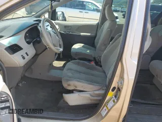 2013 Toyota Sienna L with VIN 5TDZK3DC3DS296433, listed as a Copart auction lot 62551444 with 0 mi miles and Non Repairable. Bid and sale history available at carsss.com. Image 7.