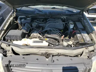 2006 Ford Explorer XLS with VIN 1FMEU62E86UB28909, listed as a Copart auction lot 58276074 with 158,630 mi miles and Salvage Title. Bid and sale history available at carsss.com. Image 12.