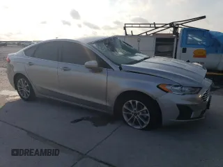 2020 Ford Fusion SE with VIN 3FA6P0HDXLR143531, listed as a Copart auction lot 55091345 with Not provided miles and Salvage title. Bid and sale history available at DreamBid. Image 4.