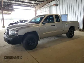 2005 Dodge Dakota ST with VIN 1D7HE22K25S338029, listed as a Copart auction lot 63845655 with 251,888 mi miles and Salvage title. Bid and sale history available at DreamBid. Image 1.