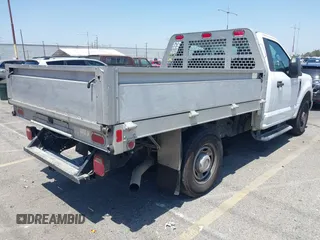 2017 Ford F-250 XL с VIN 1FDBF2A69HEC86673, выставлен на аукционе IAAI как лот 42511398 с пробегом 80 283 миль миль и . История ставок и продаж доступна на DreamBid. Изображение 4.