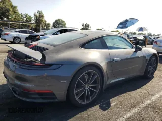 2024 Porsche 911 Carrera with VIN WP0AA2A9XRS207622, listed as a Copart auction lot 68636984 with 5,813 mi miles and Salvage Title. Bid and sale history available at carsss.com. Image 3.