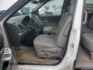 2005 Pontiac Montana 1SB with VIN 1GMDV33L25D155901, listed as a Copart auction lot 44400685 with 225,223 mi miles and Salvage Title. Bid and sale history available at DreamBid. Image 7.