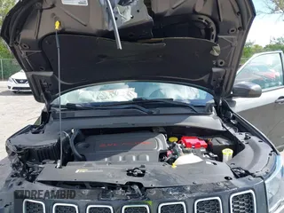 2021 Jeep Compass Altitude с VIN 3C4NJCBB6MT509974, выставлен на аукционе IAAI как лот 42541870 с пробегом 16 082 миль миль и . История ставок и продаж доступна на DreamBid. Изображение 10.