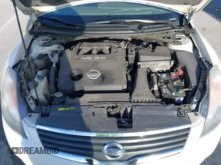 2008 Nissan Altima 3.5 SE with VIN 1N4BL21E38C162565, listed as a IAAI auction lot 41722199 with 205,992 mi miles. Bid and sale history available at carsss.com. Image 10.