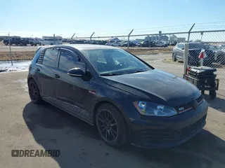 2015 Volkswagen Golf GTI SE with VIN 3VW5T7AU8FM022628, listed as a IAAI auction lot 41657843 with 186,457 mi miles. Bid and sale history available at carsss.com. Image 1.