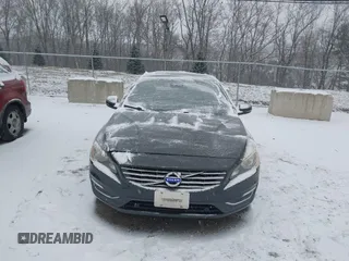 2015 Volvo S60 T5 Premier with VIN YV1612TK6F1348608, listed as a IAAI auction lot 41229153 with 73,019 mi miles. Bid and sale history available at carsss.com. Image 12.