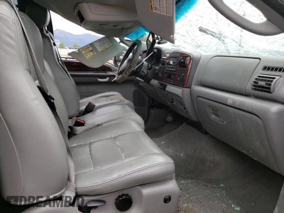 2006 Ford Super Duty F-250 XL with VIN 1FTSX21PX6EA16150, listed as a Copart auction lot 70877024 with 253,706 mi miles and Salvage Title. Bid and sale history available at carsss.com. Image 7.