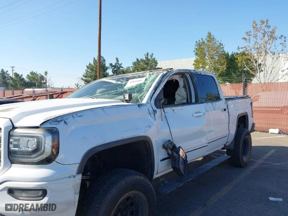 2016 GMC Sierra 1500 SLT with VIN 3GTU2NEC2GG244329, listed as a IAAI auction lot 40810002 with 121,716 mi miles. Bid and sale history available at carsss.com. Image 6.