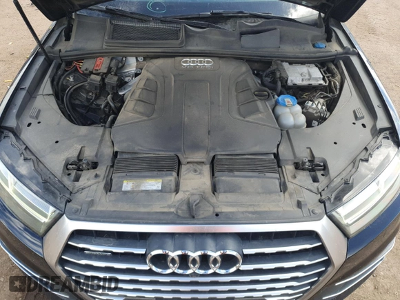 2017 Audi Q7 Premium Plus z VIN WA1LAAF71HD009745, wystawiony jako Copart lot #53754885 z przebiegiem 129 993 mil mil oraz Szkoda całkowita • Salvage title. Historia ofert i sprzedaży dostępna na DreamBid. Obrazek 12.