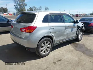 2014 Mitsubishi Outlander Sport ES with VIN 4A4AP3AUXEE003879, listed as a IAAI auction lot 41862379 with 65,297 mi miles. Bid and sale history available at carsss.com. Image 4.