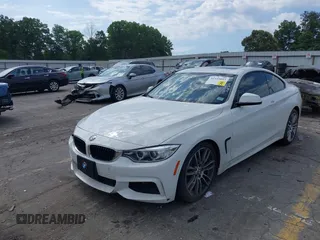 2015 BMW 4 Series 428i z VIN WBA3N3C55FK233907, wystawiony jako IAAI lot #42335053 z przebiegiem 45 000 mil mil oraz . Historia ofert i sprzedaży dostępna na DreamBid. Obrazek 16.