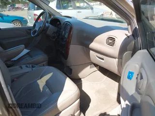 2003 Chrysler Town & Country LXi with VIN 2C8GP54L13R274683, listed as a IAAI auction lot 42150277 with 151,477 mi miles. Bid and sale history available at carsss.com. Image 5.