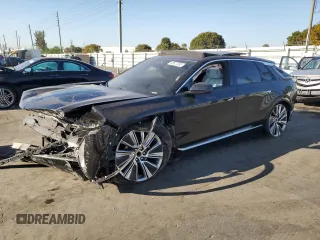 2024 Cadillac LYRIQ Luxury z VIN 1GYKPSRK1RZ122552, wystawiony jako Copart lot #48627035 z przebiegiem 8 459 mil mil oraz Szkoda całkowita • Salvage title. Historia ofert i sprzedaży dostępna na DreamBid. Obrazek 1.