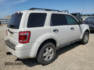 2012 Ford Escape XLS with VIN 1FMCU0C77CKA77480, listed as a Copart auction lot 62199255 with 352,041 mi miles and Clean title. Bid and sale history available at DreamBid. Image 3.