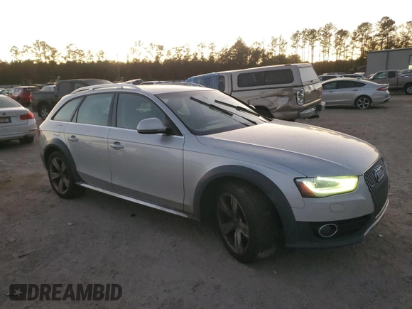 2013 Audi allroad Premium Plus with VIN WA1UFAFL3DA138326, listed as a Copart auction lot 82768894 with 128,471 mi miles and Salvage Title. Bid and sale history available at carsss.com. Image 4.
