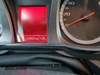2015 GMC Terrain SLE z VIN 2GKALMEK6F6155797, wystawiony jako Copart lot #86691734 z przebiegiem 179 923 mil mil oraz Szkoda całkowita • Salvage title. Historia ofert i sprzedaży dostępna na DreamBid. Obrazek 9.