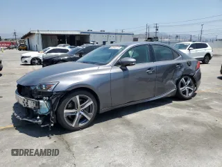 2018 Lexus IS 300 с VIN JTHBA1D28J5069285, выставлен на аукционе Copart как лот 62646175 с пробегом 96 200 миль миль и Списание • Salvage title. История ставок и продаж доступна на DreamBid. Изображение 1.