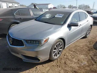 2019 Acura TLX with VIN 19UUB1F3XKA009385, listed as a IAAI auction lot 40584274 with 61,376 mi miles. Bid and sale history available at carsss.com. Image 17.