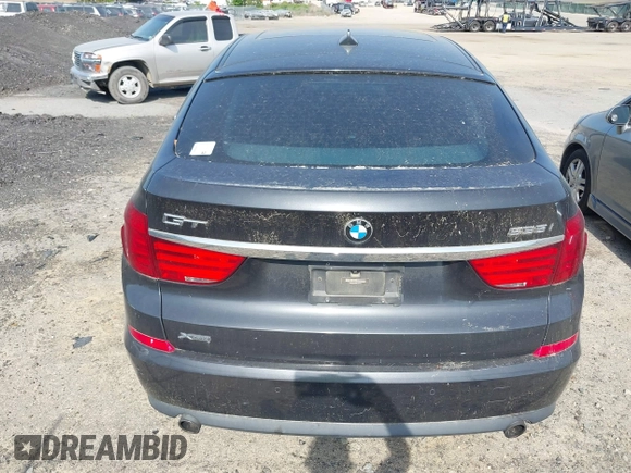 2013 BMW 5 Series GT 535i xDrive with VIN WBASP2C59DC339770, listed as a IAAI auction lot 42171135 with 106,625 mi miles. Bid and sale history available at carsss.com. Image 15.