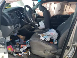 2014 Toyota Tacoma with VIN 3TMLU4EN0EM139384, listed as a Copart auction lot 45981825 with 206,799 mi miles and Salvage Title. Bid and sale history available at carsss.com. Image 7.