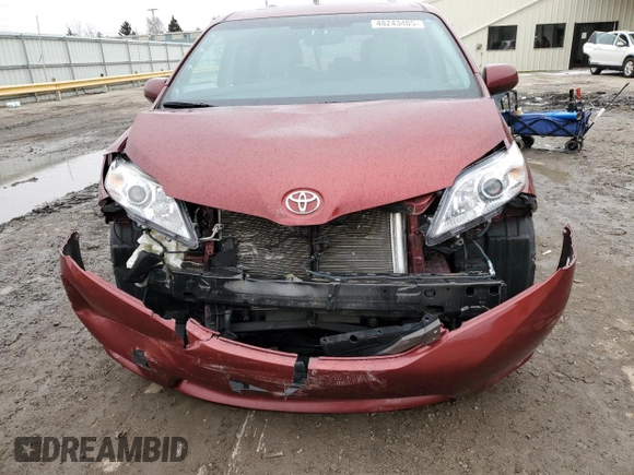 2016 Toyota Sienna XLE with VIN 5TDYK3DC8GS704389, listed as a Copart auction lot 48243405 with 92,755 mi miles and Clean Title. Bid and sale history available at carsss.com. Image 5.