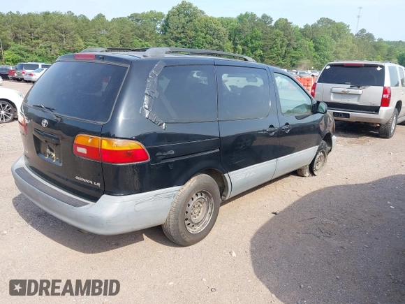 2000 Toyota Sienna LE with VIN 4T3ZF13C4YU193360, listed as a IAAI auction lot 42082985 with 337,131 mi miles and . Bid and sale history available at DreamBid. Image 4.