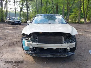 2018 Lincoln Continental Select z VIN 1LN6L9SK4J5603702, wystawiony jako IAAI lot #42198886 z przebiegiem 119 236 mil mil oraz . Historia ofert i sprzedaży dostępna na DreamBid. Obrazek 13.