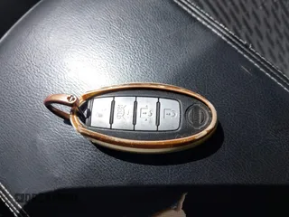 2016 Nissan Altima SR z VIN 1N4AL3AP1GN368165, wystawiony jako IAAI lot #41741634 z przebiegiem 220 782 mil mil oraz . Historia ofert i sprzedaży dostępna na DreamBid. Obrazek 11.