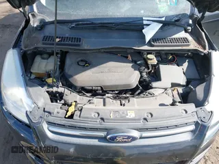 2014 Ford Escape SE with VIN 1FMCU9GXXEUA57133, listed as a IAAI auction lot 41642184 with 1 mi miles. Bid and sale history available at carsss.com. Image 10.