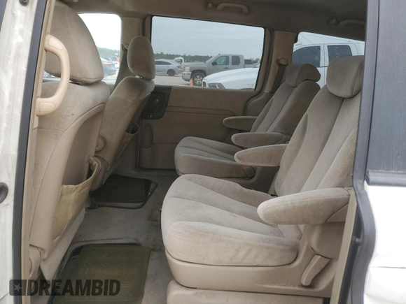 2007 Kia Sedona LX with VIN KNDMB233776147825, listed as a Copart auction lot 83355334 with 243,541 mi miles and Clean Title. Bid and sale history available at carsss.com. Image 11.