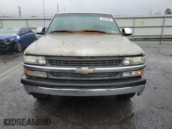 2002 Chevrolet Silverado 1500 LS with VIN 2GCEC19W321137001, listed as a Copart auction lot 57033585 with 132,877 mi miles and Clean Title. Bid and sale history available at DreamBid. Image 5.