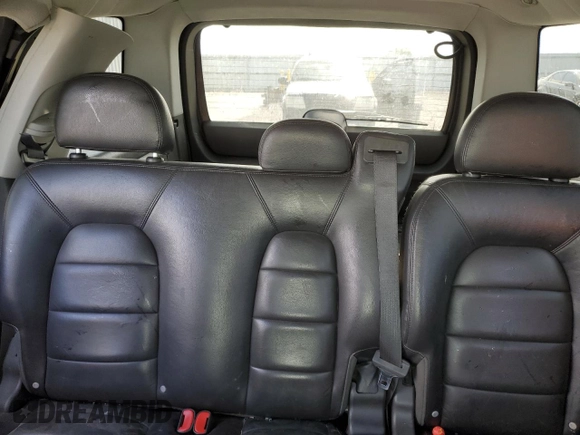 2004 Ford Explorer Limited z VIN 1FMZU75W04ZA87770, wystawiony jako Copart lot #59365545 z przebiegiem 149 014 mil mil oraz Szkoda całkowita • Salvage title. Historia ofert i sprzedaży dostępna na DreamBid. Obrazek 10.