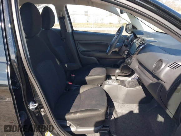 2024 Mitsubishi Mirage ES z VIN ML32FUFJXRHF07510, wystawiony jako IAAI lot #41626528 z przebiegiem 3 959 mil mil oraz . Historia ofert i sprzedaży dostępna na DreamBid. Obrazek 5.