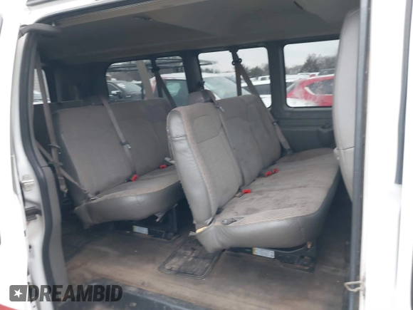 2016 Chevrolet Express Passenger LT with VIN 1GAZGMFGXG1263544, listed as a IAAI auction lot 41491282 with 127,232 mi miles and . Bid and sale history available at DreamBid. Image 8.