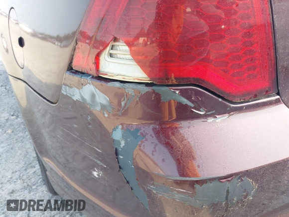 2012 Ford Fusion SE with VIN 3FAHP0HA5CR312983, listed as a IAAI auction lot 42399940 with 230,311 mi miles and . Bid and sale history available at DreamBid. Image 14.
