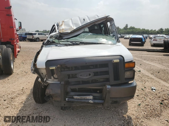 2008 Ford Econoline Passenger XL with VIN 1FBSS31L88DA95428, listed as a Copart auction lot 55216894 with Not Provided miles and Salvage Title. Bid and sale history available at DreamBid. Image 5.