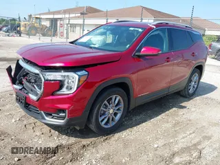 2024 GMC Terrain SLT z VIN 3GKALPEG2RL152604, wystawiony jako IAAI lot #42536073 z przebiegiem 44 147 mil mil oraz . Historia ofert i sprzedaży dostępna na DreamBid. Obrazek 2.