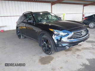 2016 Infiniti QX70 with VIN JN8CS1MW2GM752589, listed as a IAAI auction lot 41826357 with 142,469 mi miles and . Bid and sale history available at DreamBid. Image 1.