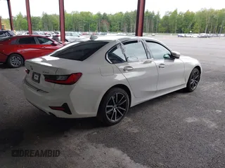 2020 BMW 3 Series 330i xDrive with VIN 3MW5R7J04L8B40479, listed as a IAAI auction lot 42303596 with 44,947 mi miles and . Bid and sale history available at DreamBid. Image 4.