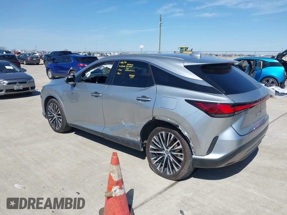 2024 Lexus RX with VIN 2T2BAMBA5RC029138, listed as a IAAI auction lot 41709254 with 22,576 mi miles. Bid and sale history available at carsss.com. Image 3.
