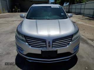 2016 Lincoln MKC Reserve z VIN 5LMCJ3C92GUJ31111, wystawiony jako Copart lot #56593495 z przebiegiem 28 507 mil mil oraz Czysty tytuł • Clean title. Historia ofert i sprzedaży dostępna na DreamBid. Obrazek 5.