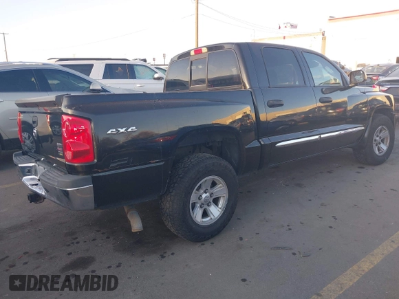 2008 Dodge Dakota Laramie with VIN 1D7HW58N18S593890, listed as a IAAI auction lot 41762135 with 109,669 mi miles. Bid and sale history available at carsss.com. Image 4.