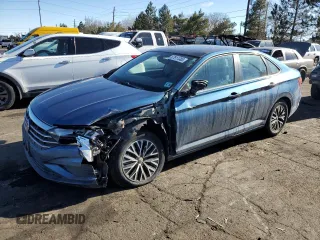 2021 Volkswagen Jetta S z VIN 3VWC57BU3MM039981, wystawiony jako Copart lot #87911385 z przebiegiem 62 639 mil mil oraz Szkoda całkowita • Salvage title. Historia ofert i sprzedaży dostępna na DreamBid. Obrazek 1.