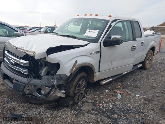 2013 Ford F-150 XL with VIN 1FTFW1CF2DFB40942, listed as a IAAI auction lot 40884111 with 266,063 mi miles. Bid and sale history available at carsss.com. Image 20.