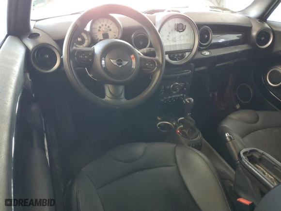 2012 MINI Cooper Convertible with VIN WMWZN3C55CT134262, listed as a Copart auction lot 38224724 with 58,082 mi miles and Non Repairable. Bid and sale history available at carsss.com. Image 8.