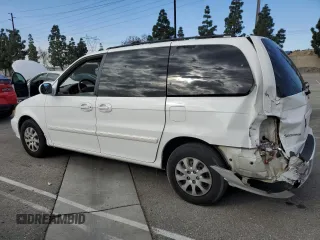 2005 Kia Sedona LX with VIN KNDUP132356623195, listed as a Copart auction lot 46623545 with 173,049 mi miles and Salvage Title. Bid and sale history available at carsss.com. Image 2.