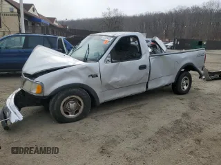 2000 Ford F-150 XL with VIN 1FTZF182XYNC17149, listed as a Copart auction lot 44325635 with Not provided miles and Salvage title. Bid and sale history available at DreamBid. Image 1.
