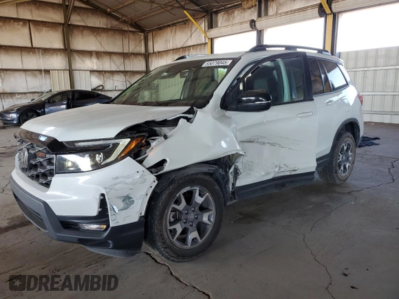 2023 Honda Passport TrailSport z VIN 5FNYF8H68PB000476, wystawiony jako Copart lot #55079045 z przebiegiem 30 543 mil mil oraz Szkoda całkowita • Salvage title. Historia ofert i sprzedaży dostępna na DreamBid. Obrazek 1.